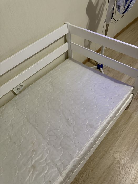 Продам детскую кровать
