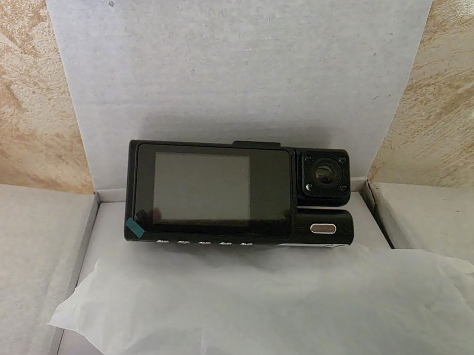 Camera auto de bord noua