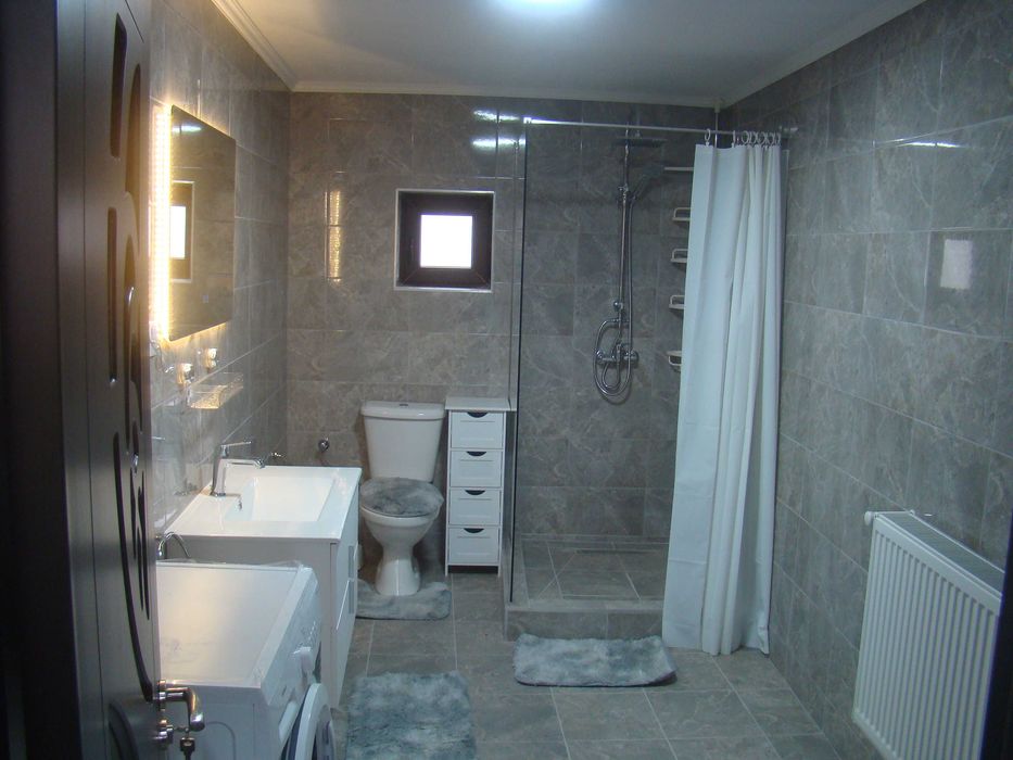 Casa la CARASTELEC Renovat total