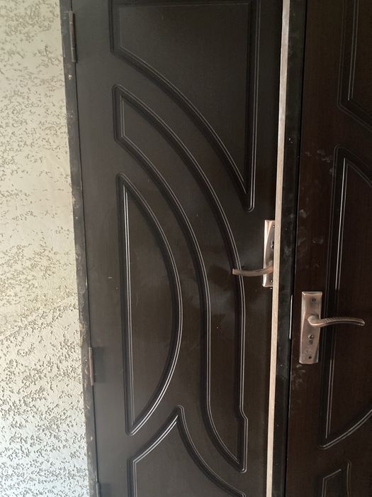 Б/у двери в хорошим состоянии