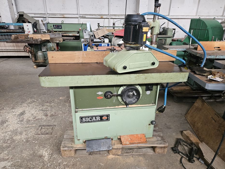 дървообработваща фреза с подавател 4 вида обороти