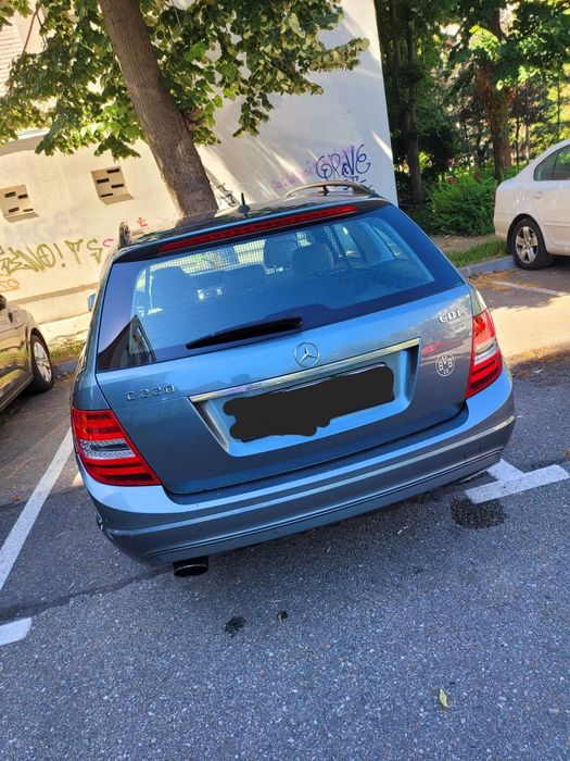 Vând Mercedes Benz C class