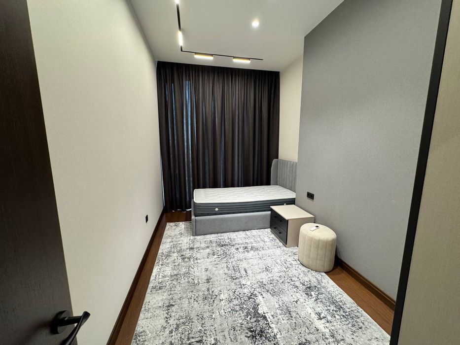 СРОЧНО ПРОДАЕТСЯ 3х ком квартира в ЖК Nest One вид на Парк 92.5м2