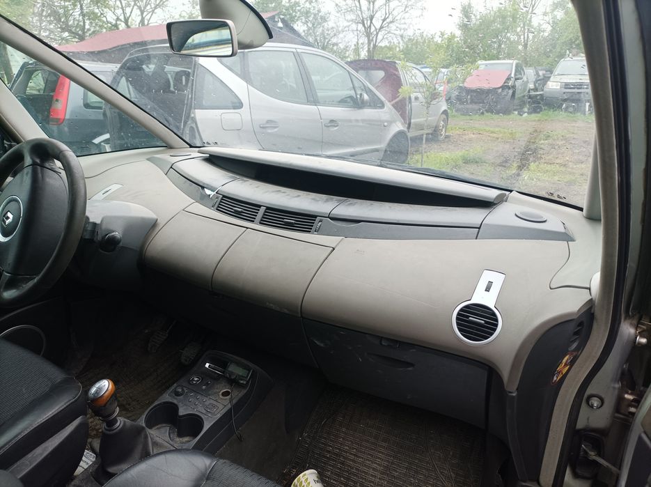 Dezmembrari Renault Espace an 2007 1.9 diesel