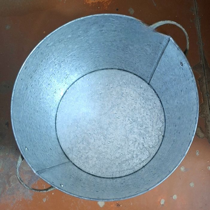 Оцинкованный бак