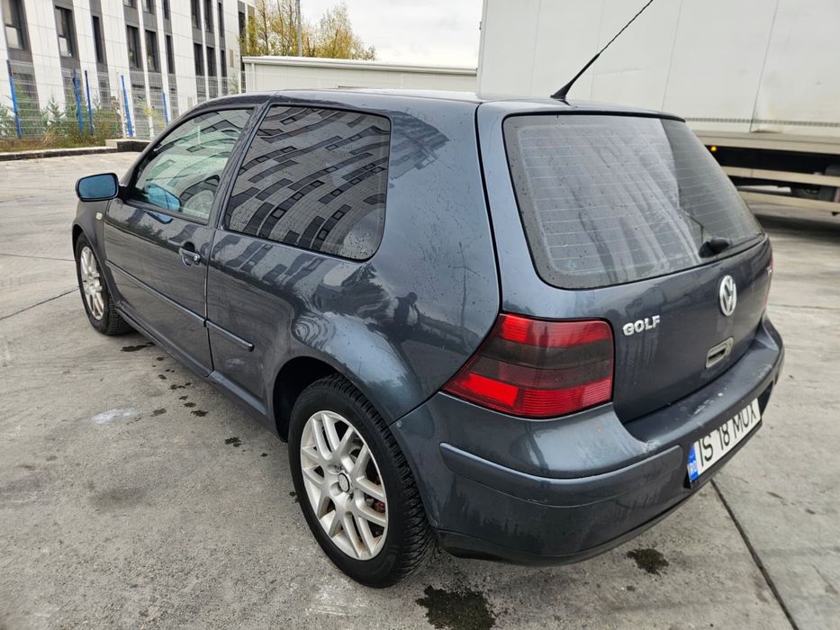 Volkswagen Golf 2001 diesel, 1.190 € — imagine 4