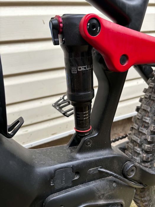 КАРБОНОВ Електрически велосипед 29 /27.5 цола колело мекица