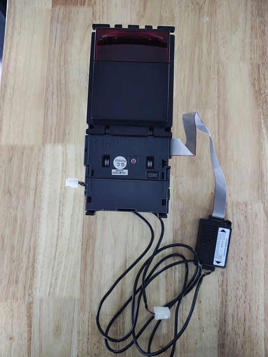 Cititor bancnote cu impachetator NV9 USB+