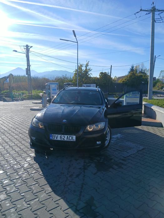 BMW Seria 3 2010 — imagine 5