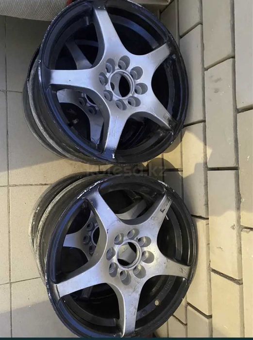 Комплект wлитых дисков Мегалюм