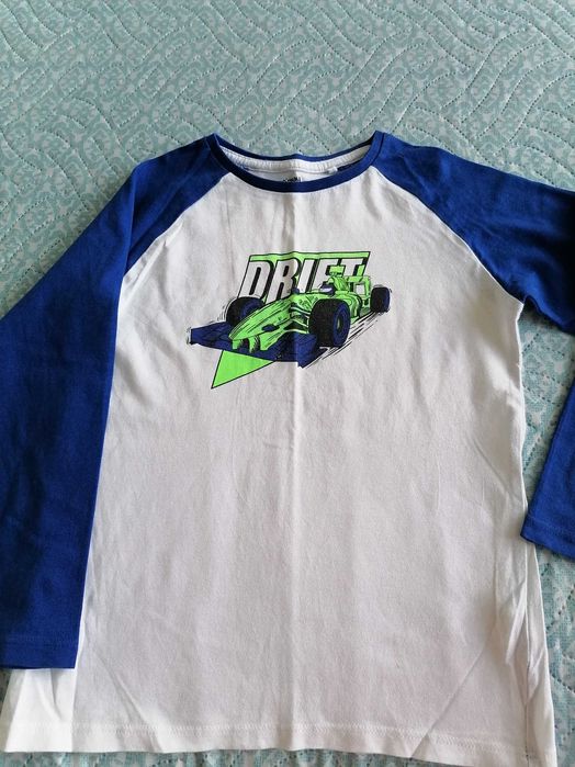 Лот блузи 122,128 за момче