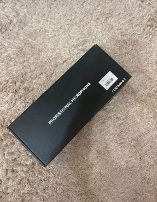 Microfon gaming mute button