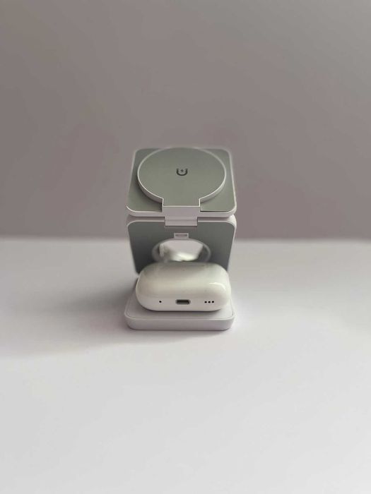 продам зарядное устройство 3 в 1