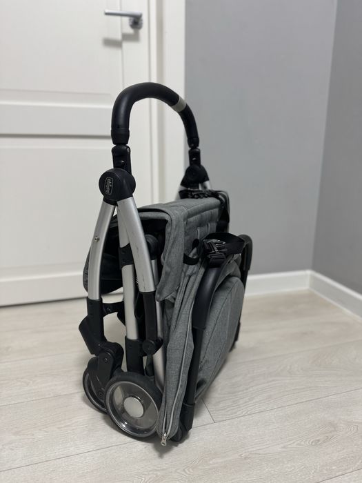 Коляска прогулочная Chicco