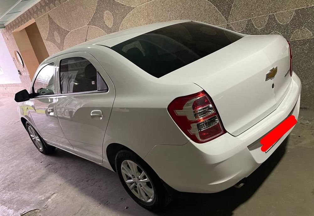 Cobalt 2024 4-pozitsiya  Rangi oq 11 150$