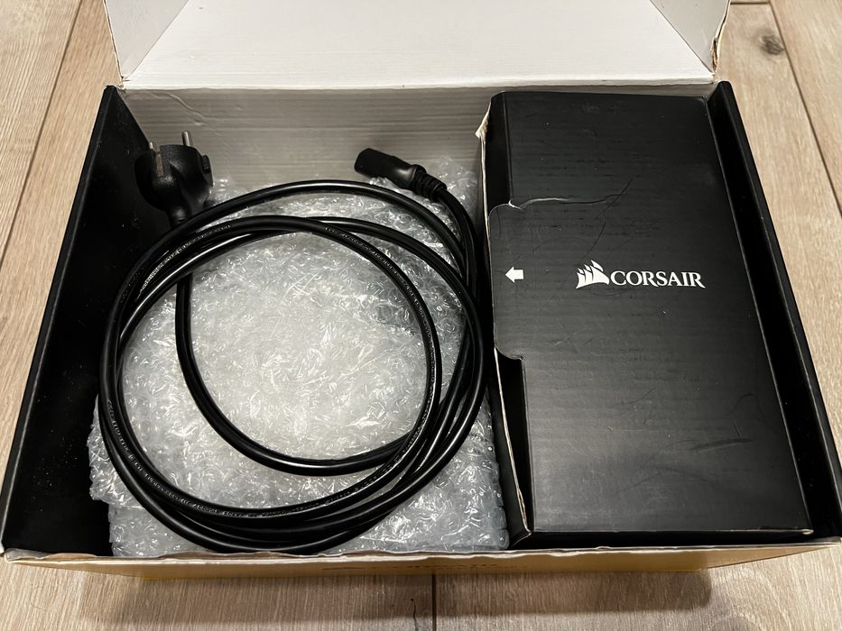 Sursa PC Corsair RM 850W Gold Full modulara