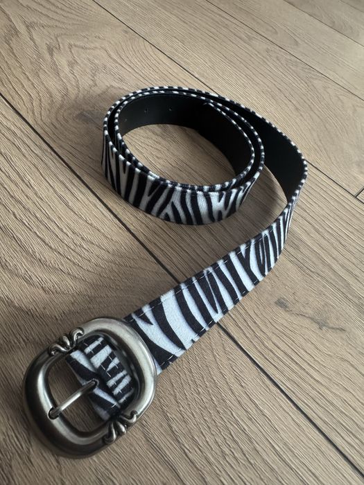 Curea chrome hearts model zebra
