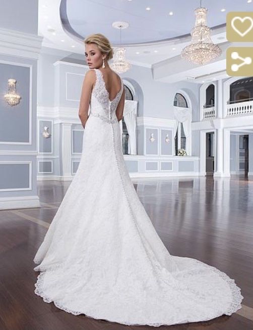 Сватбена рокля размер М