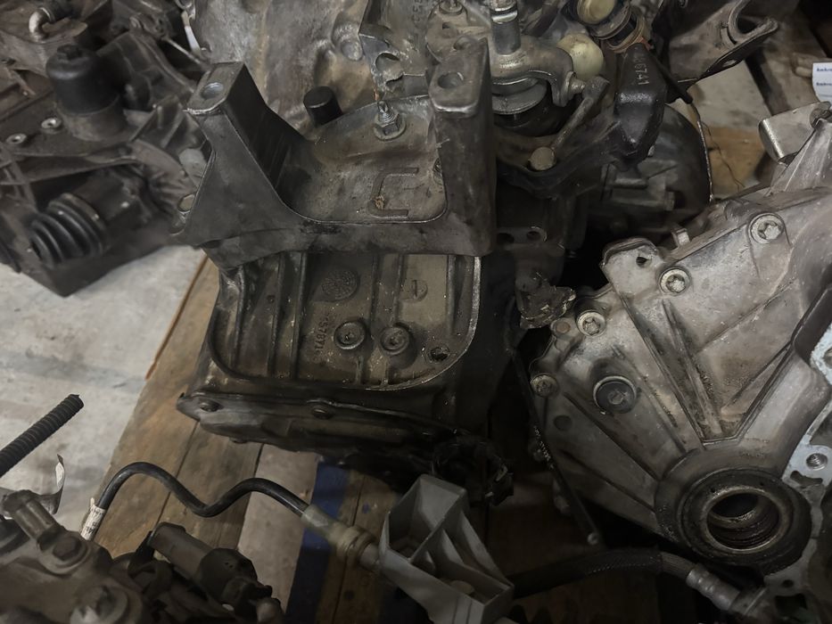 Скоростна кутия Пежо Ситруен 2.0 6 ск Peugeot Citroen 2,0 hdi 20MB25