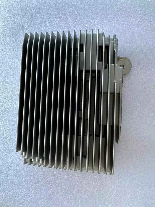 Quvvat kuchaytirhich Lixiang L9