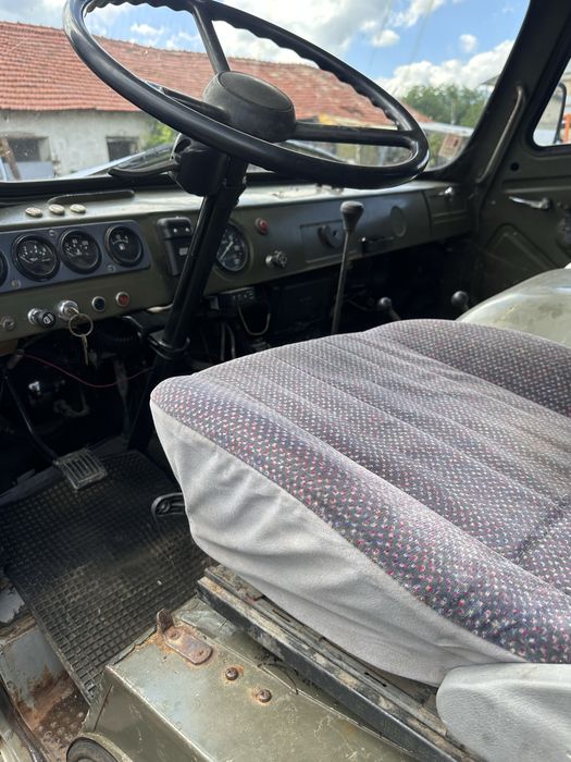 Уаз 452 регистриран