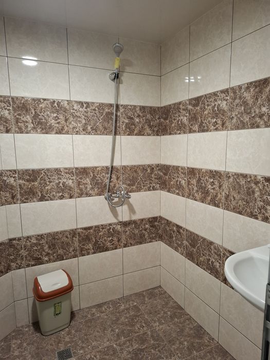 Дава се под наем Едностаен апартамент в Казанлък - 44 кв.м за 178.5 € - Снимка #2