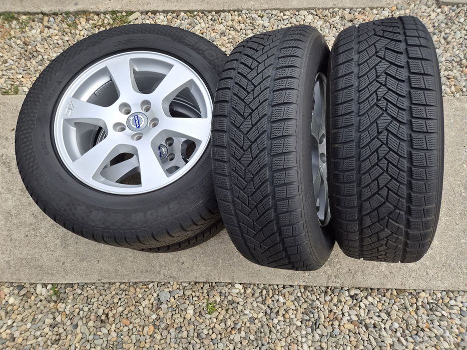 Roti/Jante Volvo XC60 XC70 anvelope iarna NOI  235 65 17