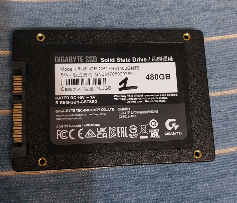 SSD 2.5 480GB, 512GB