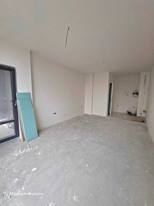 Две стаи с бокс, Била 1