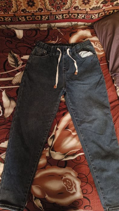 Продам джинсы теплые