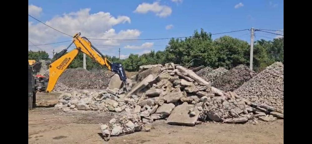 Inchiriere Utilaj Concasor mobil MOLOZ Demolari Iasi Vaslui Bacau Neamt Suceava Botosani
