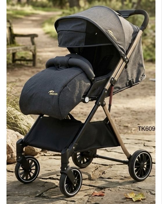 Коляска прогулочная