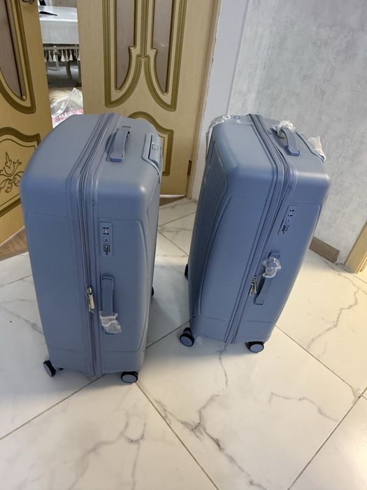 Дорожные чемоданы