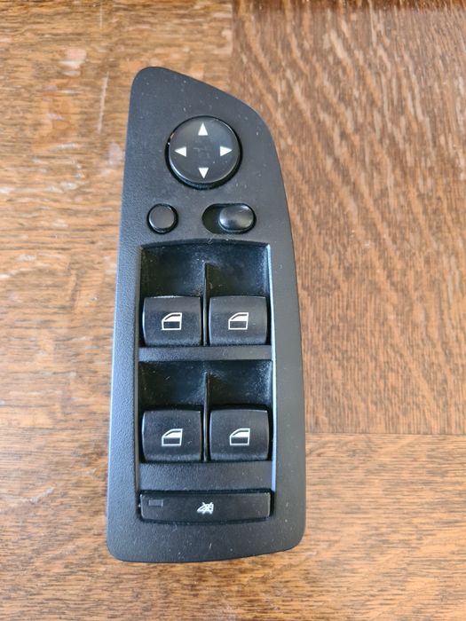 Butoane comanda stânga față geamuri electrice BMW seria 1