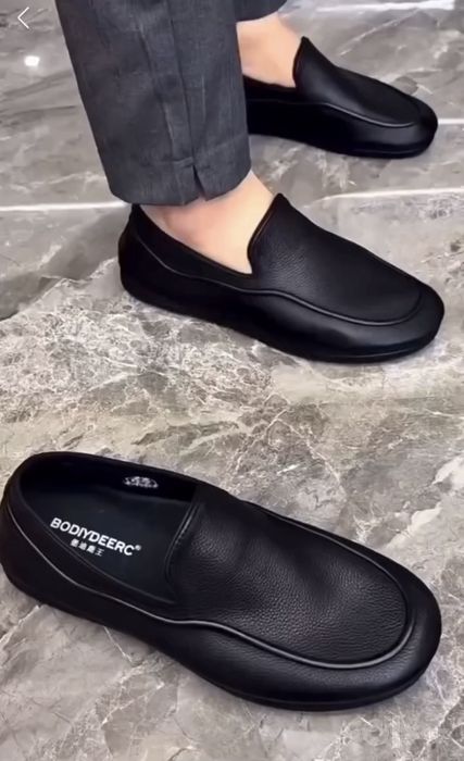 Black Elegance oyoq kiyim