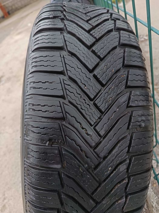 Michelin Alpin 6 зимни гуми 195/65/15 дот 20/23