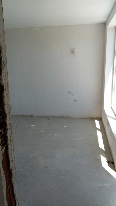 Продава се Двустаен апартамент в Бургас, Център - 115 кв.м за 1557 €/кв.м - Снимка #5