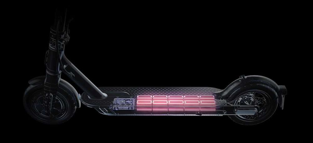 Trotineta electrica XIAOMI Pro 2,autonomie 45Km,noua,factura,garantie