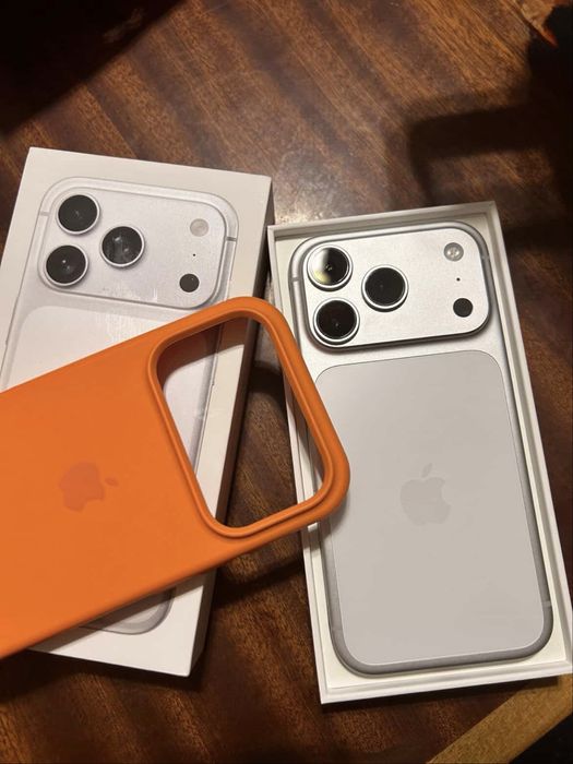 IPHONE 17 pro КАТО НОВ