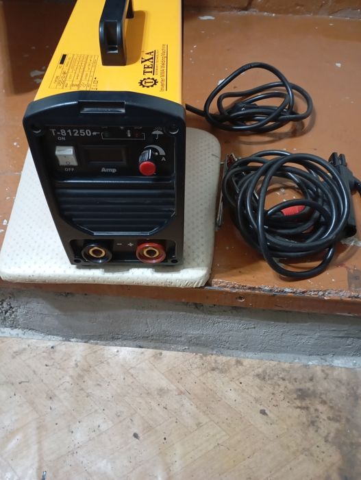 Продаётся сварочный аппарат 250 а оригинал новый