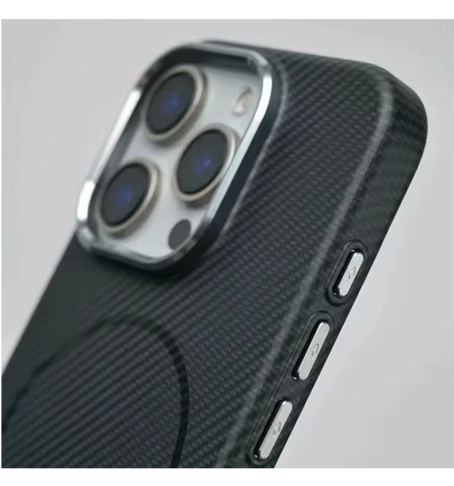 Iphone 15 PRO 15 PRO MAX 16 PRO 16 PRO MAX Husa Magsafe Plexi Carbon