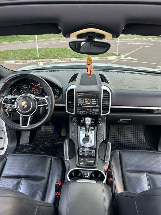 Porsche Cayenne 2016  3.0 V6