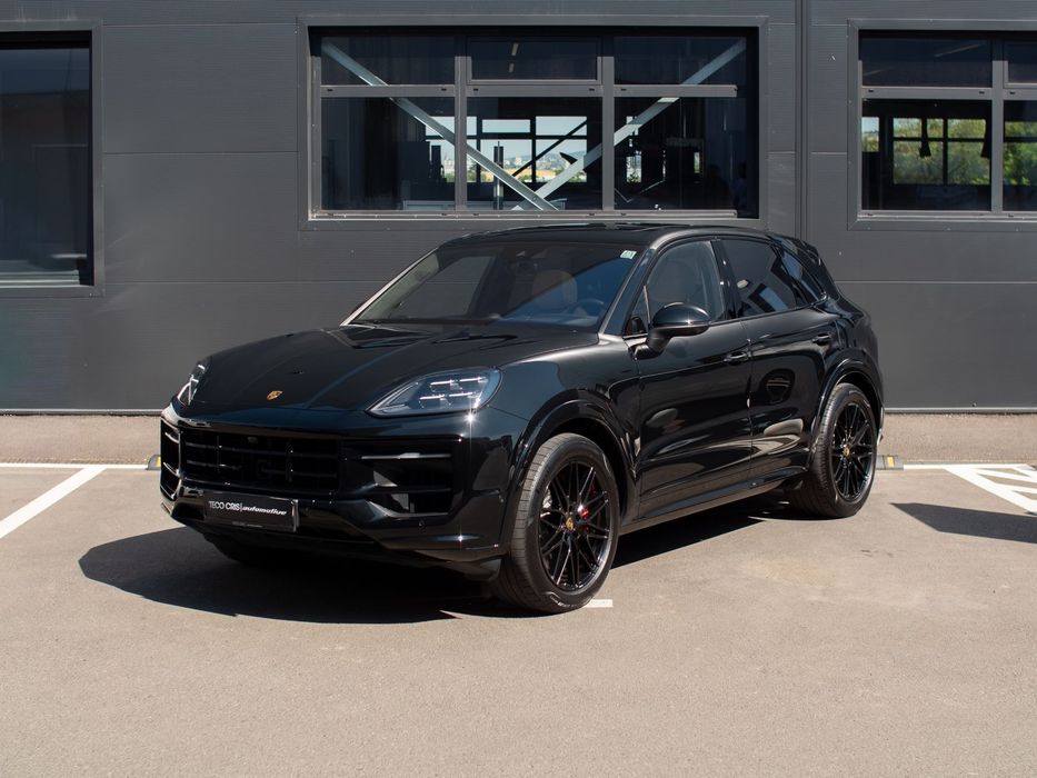Porsche Cayenne Porsche Cayenne S 08/2024 Individual Manufaktur - Tva/Leasing/Approved