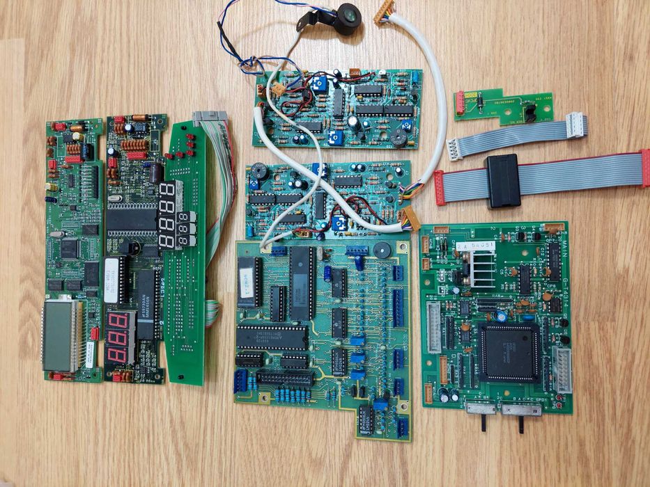 Componente electronice placii logice