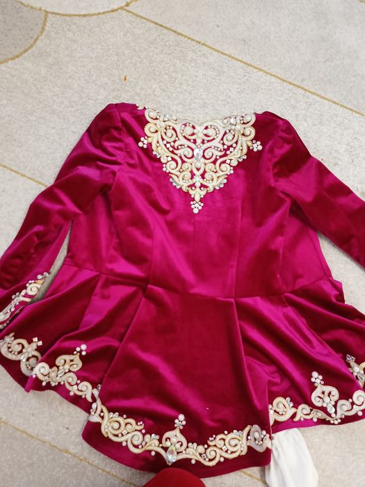 Камщол или пиджак со стразами