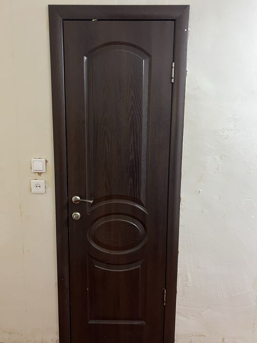 Продам межкомнатные буу двери