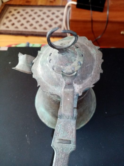 Джезве Автентично Турско Патина. Здраво Много орнаменти и шарки.