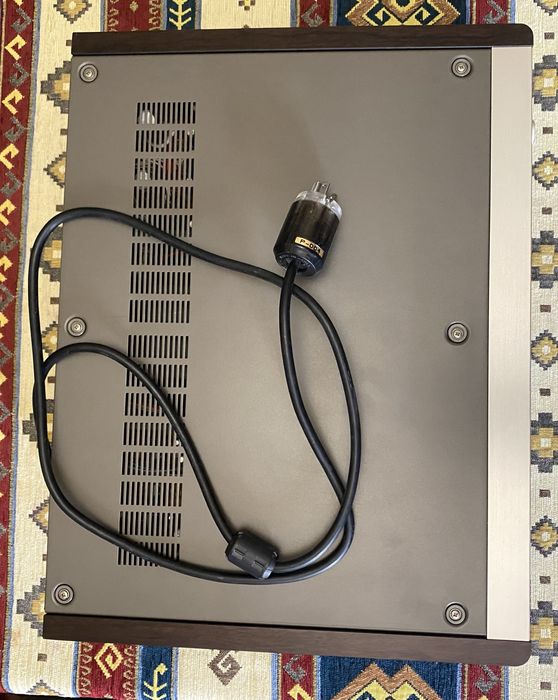 Кассетный магнитофон Sony ES