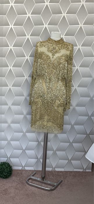Rochie de lux cusută manual