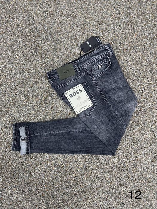 Blugi barbati diferite modele